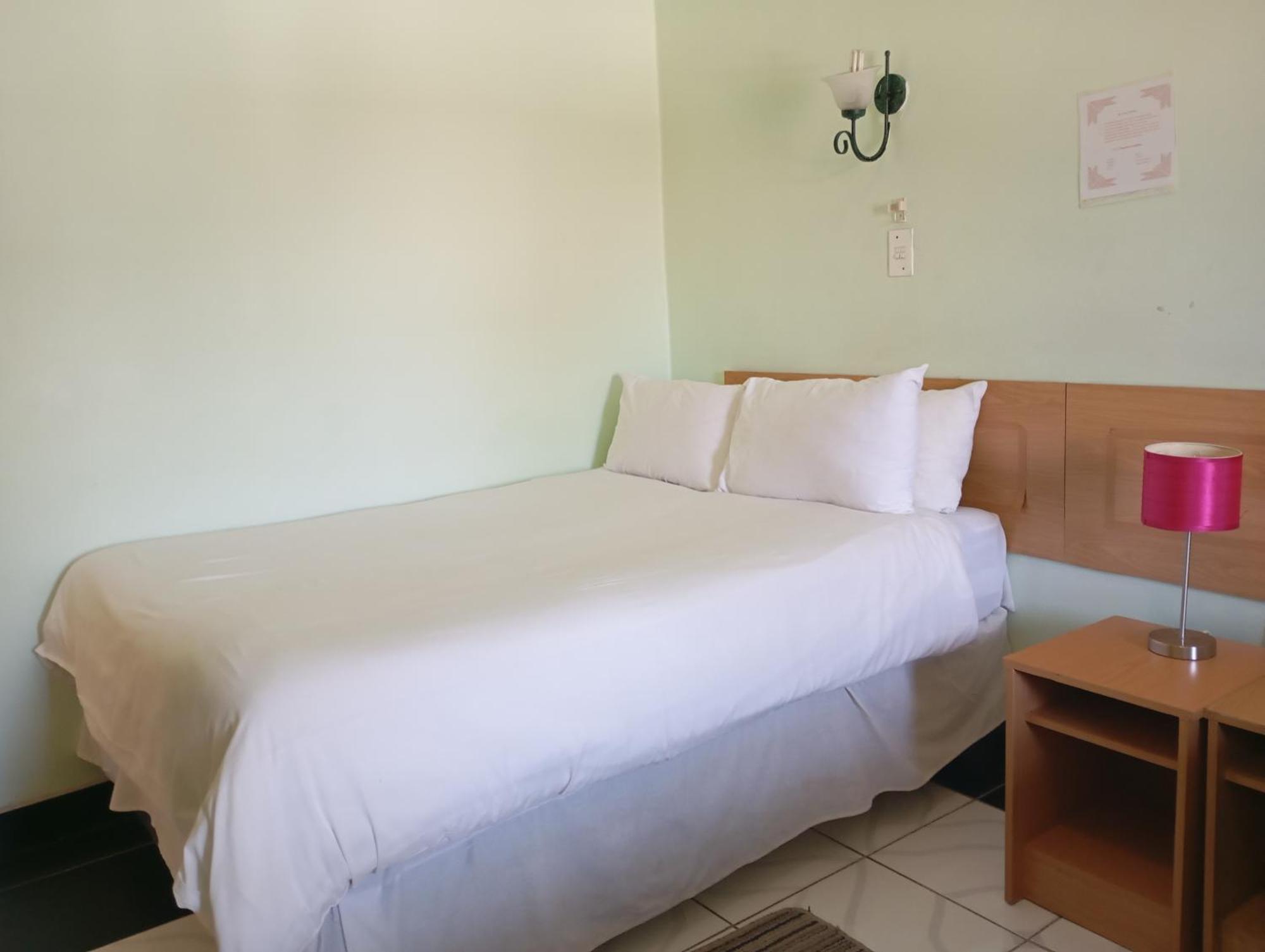 Brackendene Lodge 가보로네 외부 사진