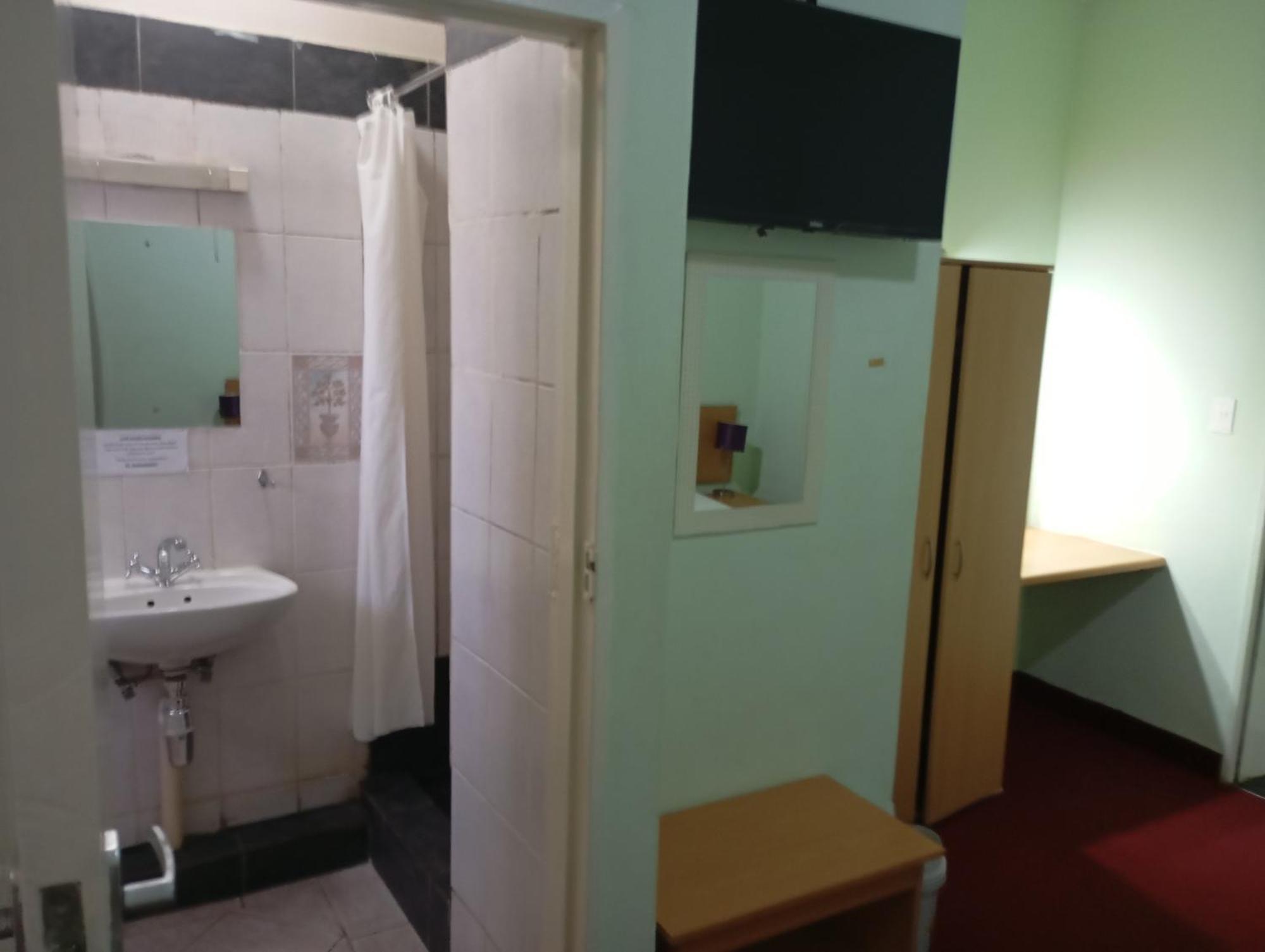 Brackendene Lodge 가보로네 외부 사진