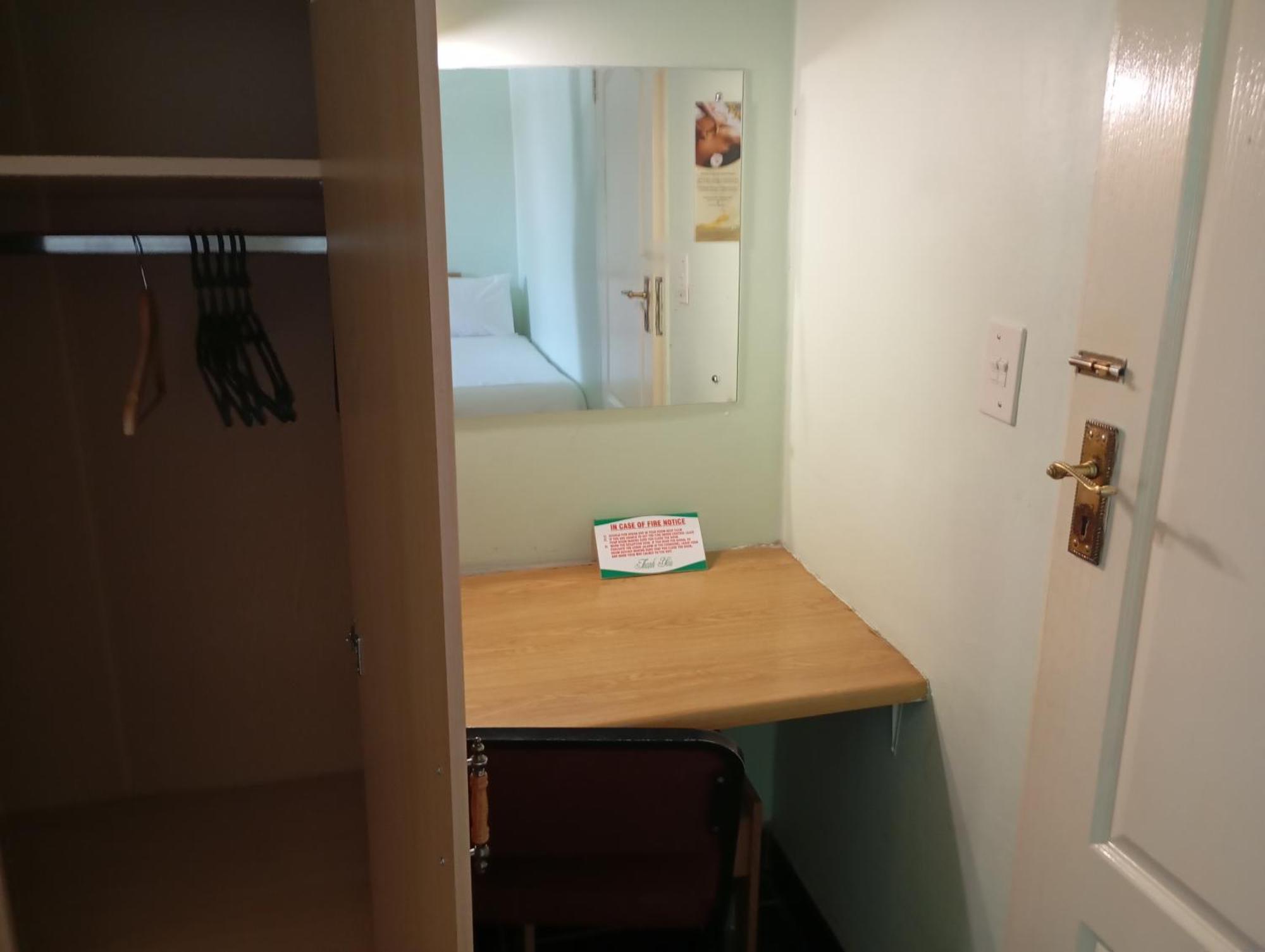 Brackendene Lodge 가보로네 외부 사진
